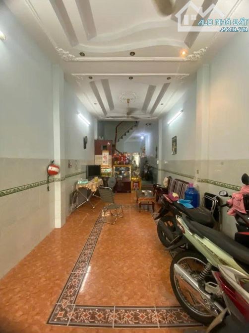 BÁN NHÀ MẶT TIỀN LÊ QUỐC TRINH – KHU PHÂN LÔ ĐẸP – TÂN PHÚ-69m2-3.5 x 20m- 8.5 Tỷ TL