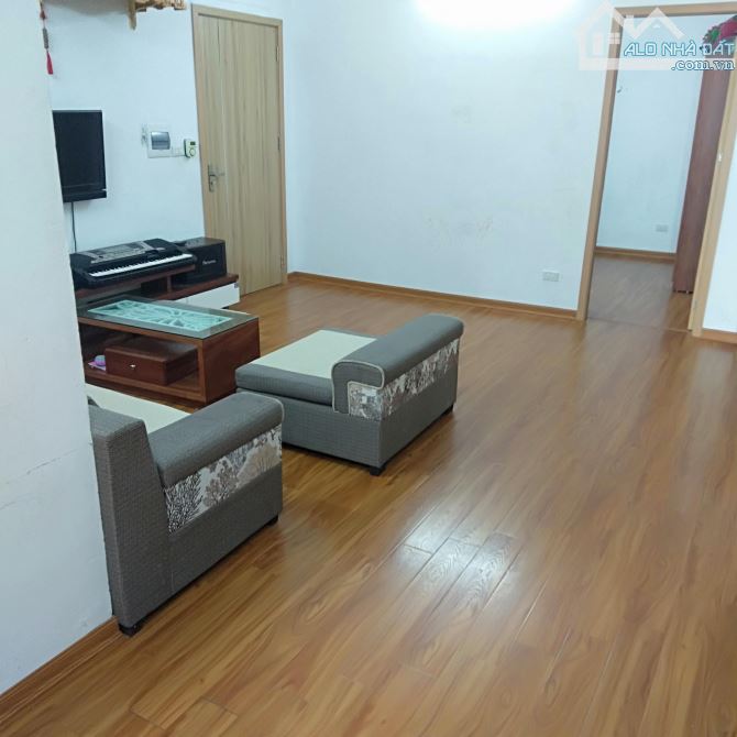 Hàng xóm nhờ bán Tây Mỗ 40m2 6.65 tỷ 4T Nhà mới.