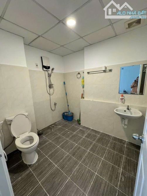 Cho thuê chung cư 8X Đầm Sen diện tích 45m 1PN 1WC giá 6,5 triệu