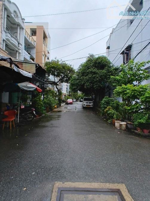Bán nhà Hẻm 6m Phan Huy Ích, ngay Quang Trung, Emart, 7,6x24m, Cấp 4, tiện xây, 12,9 tỷ.