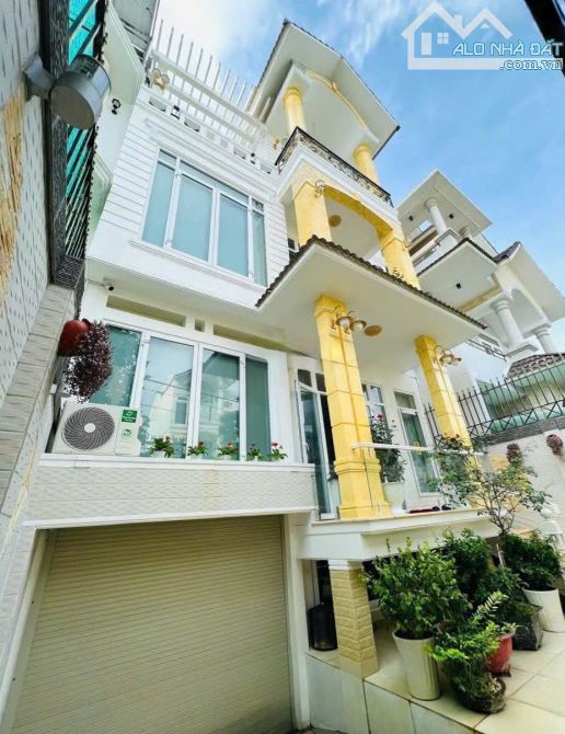 BÁN BIỆT THỰ ĐẸP 2 LẦU_GẦN BIỂN BÃI SAU_KT 8x20M_KHU KIÊN TẠO_VŨNG TÀU_GIÁ 23,5 TỶ
