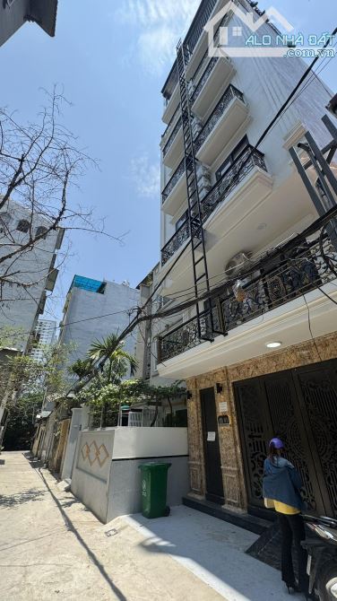 Cơ Hội Duy Nhất Sở Hữu CHDV 7 Tầng Thang Máy Minh Khai. 28 Phòng, dòng tiền 130tr/ tháng