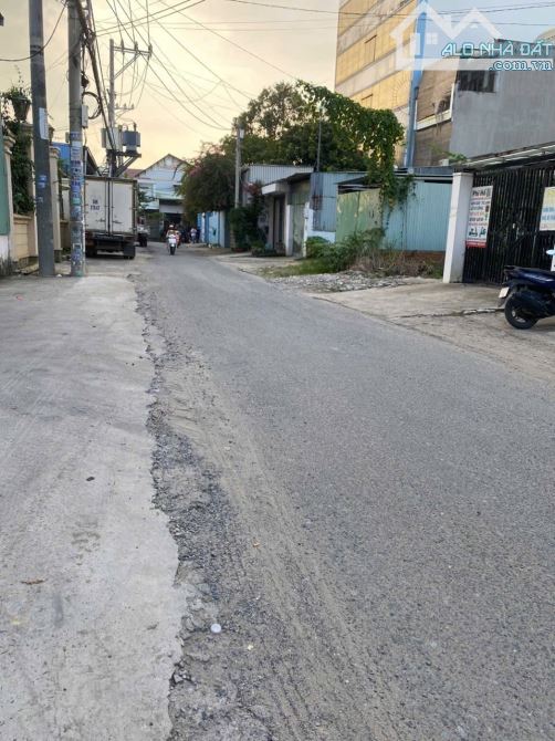 MẶT TIỀN GIÁ TỐT GẦN 100 m2  ĐƯỜNG AN PHÚ ĐÔNG VƯỜN LÀI NHÀ 2 TẦNG XE TẢI NÉ NHAU GIÁ 4,9