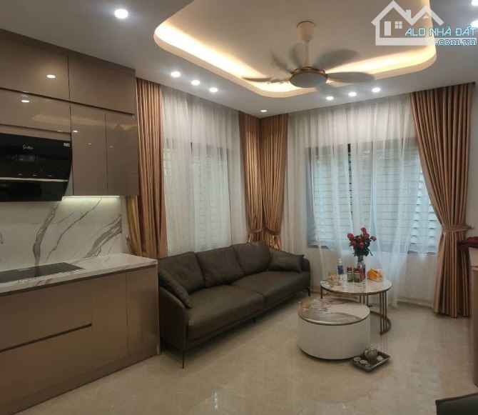 CẦN BÁN GẤP NHÀ ĐỊNH CÔNG THƯƠNG - 9,1 TỶ