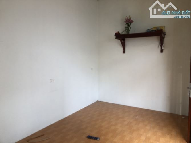 👉Nguyên Khê _ Đông Anh ( Phúc Thịnh mới )  3,9 tỷ có nhà   ở ngay ,4 chỗ ra ,vào nhà