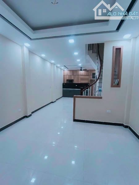 SIÊU PHẨM ĐẠI MỖ, GẦN CÁC KĐT LỚN, DIỆN TÍCH RỘNG, TẦM TIỀN HIẾM 42M2X4T HƠN 7 TỶ