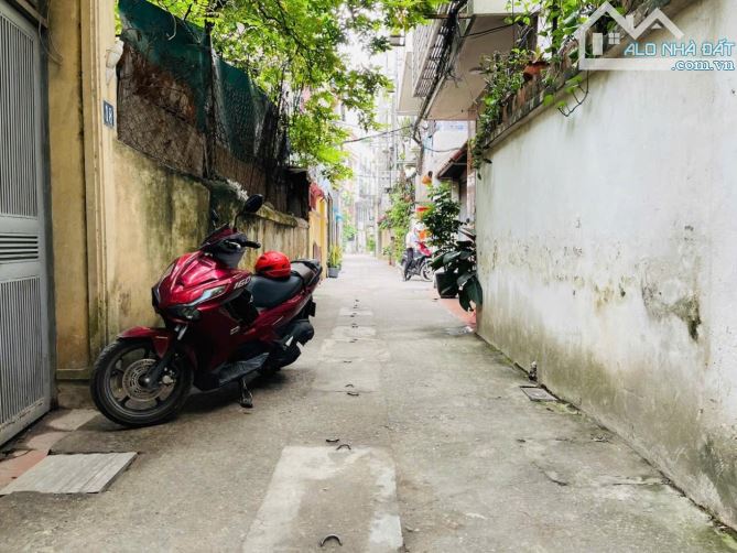 BÁN NHÀ PHỐ VƯƠNG THỪA VŨ_LÔ GÓC_VÀI BƯỚC RA NGÕ OTO_90m_4 TẦNG GIÁ NHỈNH 21 TỶ.