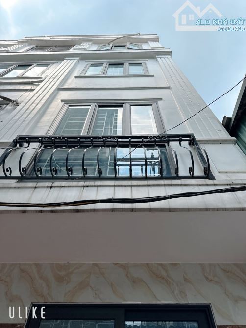 Bán nhà 5 tầng mới kính koong tại yên nghĩa Hà Đông  ,mt rộng 6 ngủ thoải mái