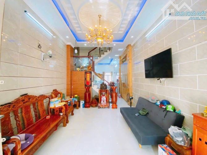 ĐỊNH CƯ Bán Nhà 4 Tầng Cực Đẹp Nguyễn Thiện Thuật, 42m2, 6.1 Tỷ