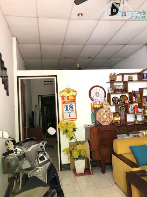 HXH sát mặt tiền Lê Quang Định, DT 4x22m, DTCN 87m2, trệt lầu (xây hầm 4 tầng), 8.8 tỷ TL