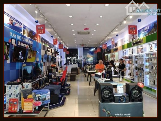 Top nhà vị trí đẹp 7.2 x 24m 1 trệt 3 lầu Hai Bà Trưng Q3 TP.HCM