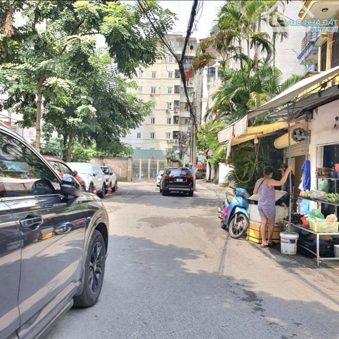 Phân lô Cầu Giây,s ô tô tránh, đỗ ngày đêm, 70m, 4 tầng, mt4.6m giá đầu tư.
