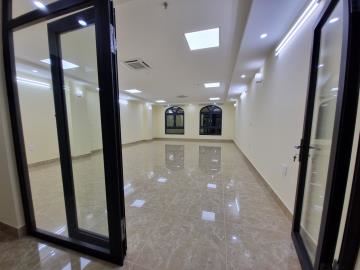 Cho thuê nhà ở Dương Khuê 80m2x8T, mới tinh, Thông sàn, thang máy cuối.