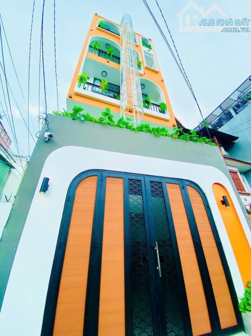 Toà Nhà 16 CHDV CAO CẤP Diện tích : 5x16m, công nhận 77m2 đất  Kết Cấu : 5 tầng - 262,5 m2