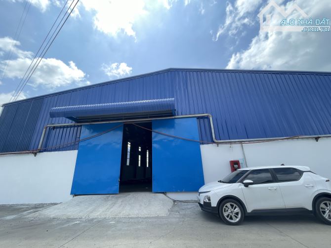 Xưởng 1000m2, container 40 feed, đường Hương lộ 2, Mã Lò quận Bình Tân