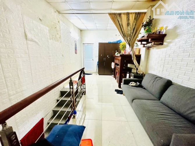 Bán nhà An Dương, dân xây 2 tầng, S 52m2, 2,35tỷ