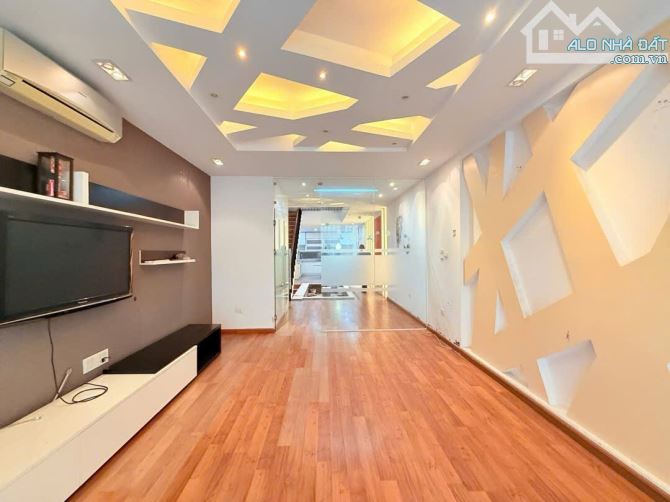 PHÂN LÔ PHỐ VÍP LINH LANG,BA ĐÌNH-3 MẶT THOÁNG-Ô TÔ TRÁNH,KINH DOANH-20 MÉt RA PHỐ