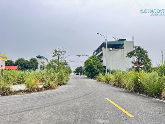 Bán lô góc đô thị Đại Cương trục thông vị trí đẹp