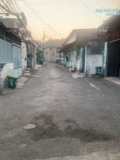 Nhà bán HXH Lê Thị Hoa F Bình Chiểu dt đẹp chuẩn 72m2 trệt 3L giá có hơn 5 tỷ