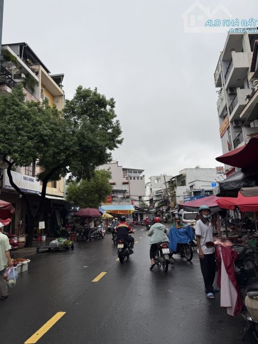 BÁN NHÀ SÁT MT HOÀNG HOA THÁM - BÌNH THẠNH - 4 TẦNG - 33M2 - 7 TI