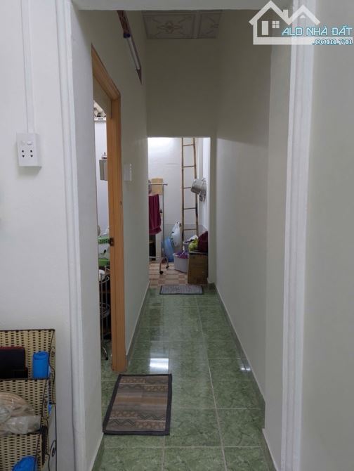 Hiếm - Nhà Hẻm Ô Tô Ngay Khu VIP Linh Chiểu Thủ Đức, 40m2 Giá 4,1 tỷ TL