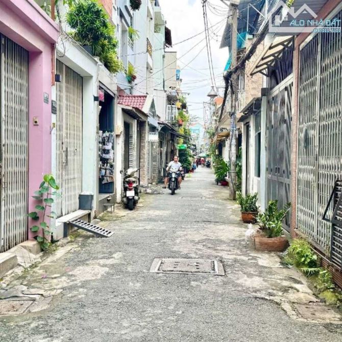 BÁN NHÀ HXH TRƯỜNG CHINH, P.12, TÂN BÌNH, 4,3X13M, CN 55M2, GIÁ 6.3 TỶ TL