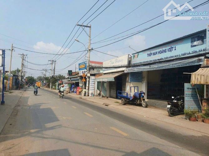 Bán nhà mặt bằng buôn bán kinh doanh Đổ Văn Dậy gần Chợ Hóc Môn TPHCM, DT: 7x19m.