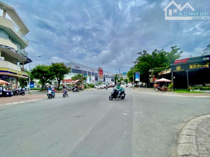 QUẬN 7 - HƠN 4TỈ - 6❌11M - 2 TẦNG - DÒNG TIỀN SẴN - NGAY KDC NAM LONG