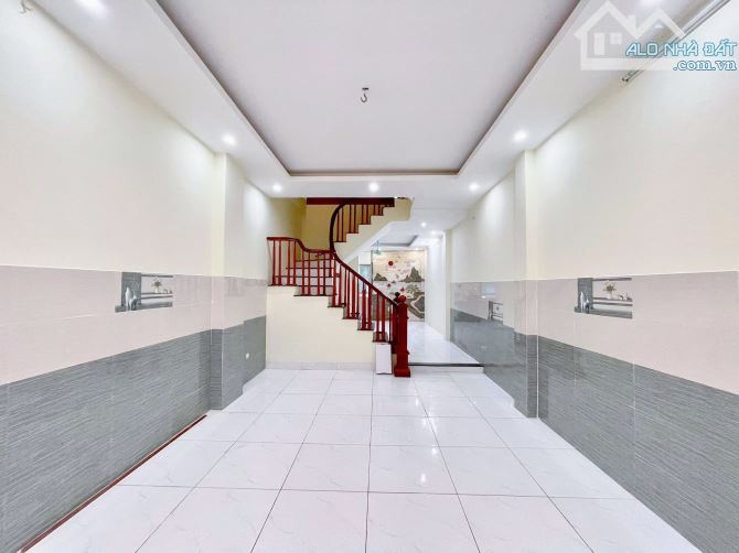 bán nhà mới Cổ Nhuế, full nội thất, QH ổn định, dân trí cao,60m2