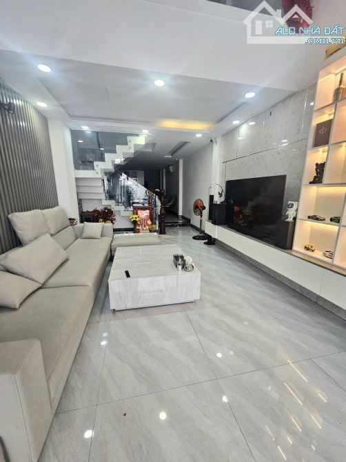 🔥 SIÊU PHẨM AN BÌNH  QUẬN 5  NHÀ ĐẸP 4 TẦNG  HXH GIÁ RẼ KHU VỰC.