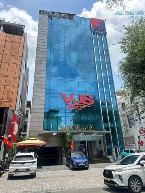 🏨 SIÊU HOT – KHÁCH SẠN GÓC 2 MT – 236M² – LÕI Q1 – THU NHẬP 360TR/THÁNG – GIÁ 115 TỶ
