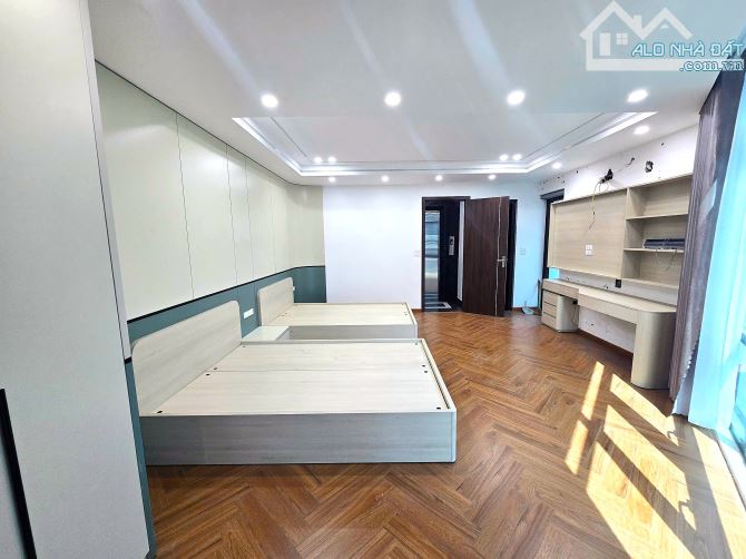 💥TỌA ĐỘ ĐẸP ĐÀM QUANG TRUNG LB, DT68M2, GẦN PHỐ, ÔTÔ ĐỖ CỬA, KINH DOANH, GIÁ 9.X TỶ