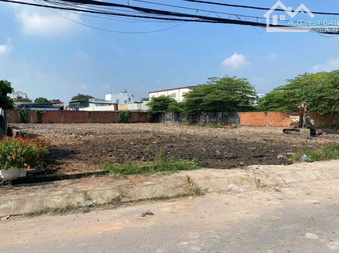 Bán đất mặt tiền 25x40m giá 29 tỷ Đường Đông Thạnh 6-3