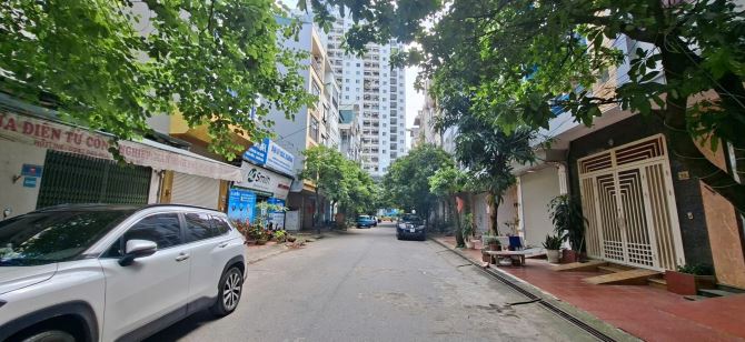 Bán Nhà Liền Kề Ngô Thì Nhậm, Hà Đông – 5 Tầng, Giá 16.x Tỷ