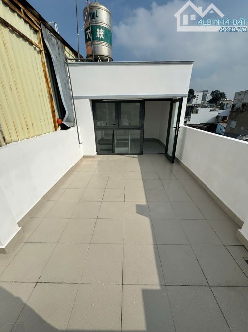 BÁN NHÀ MT PHAN VĂN TRỊ - GÓC NGUYỄN BIỂU Q.5 – GIÁ CỰC MỀM 14.5 TỶ