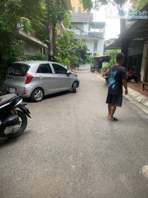 Bán tập thể Bách Khoa,Nguyễn Hiền, Tạ Quang Bửi sử dụng 65m2 sát khu đại học Bách Kinh Xây