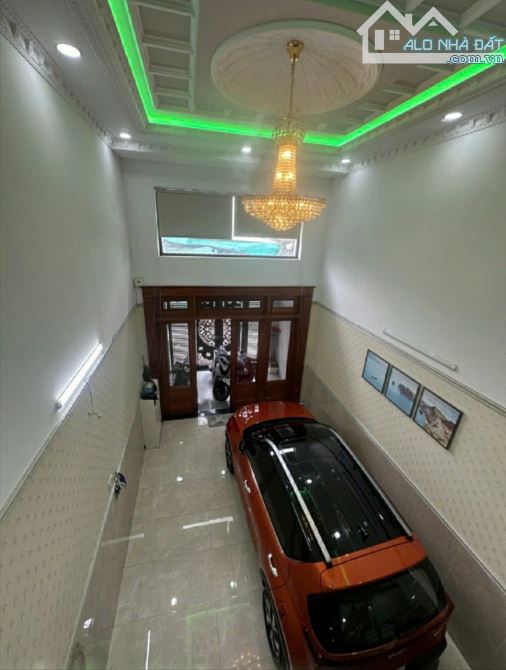 NHÀ 5 TẦNG - HẺM Ô TÔ THÔNG LUỒNG - VUÔNG VỨC 74 M2.