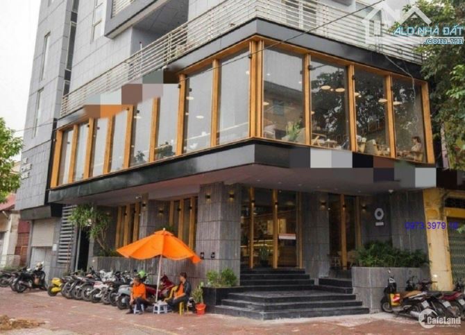 Bán lô góc mặt đường Quan Hoa, 3 mặt tiền kinh doanh, vỉa hè 4m, DT 86m2, MT 12m