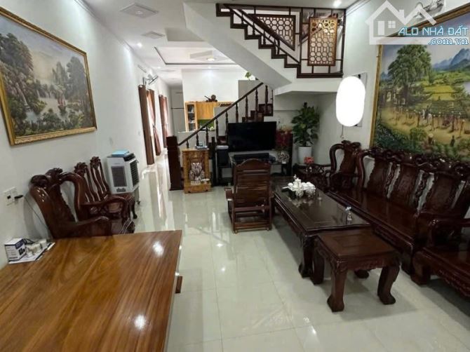 NHÀ MÊ ĐẸP HẺM 49 Y ƠN, P TÂN THÀNH. DT 5X27, GIÁ 4.65 TỶ