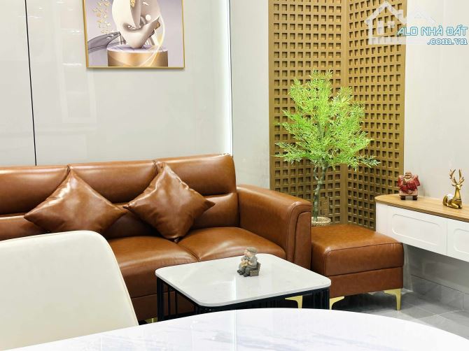 NHÀ ĐẸP 2 TẦNG KHU PHAN XÍCH LONG, P7, PHÚ NHUẬN - 48M2 - 3 PN, TẶNG NỘI THẤT - H3G