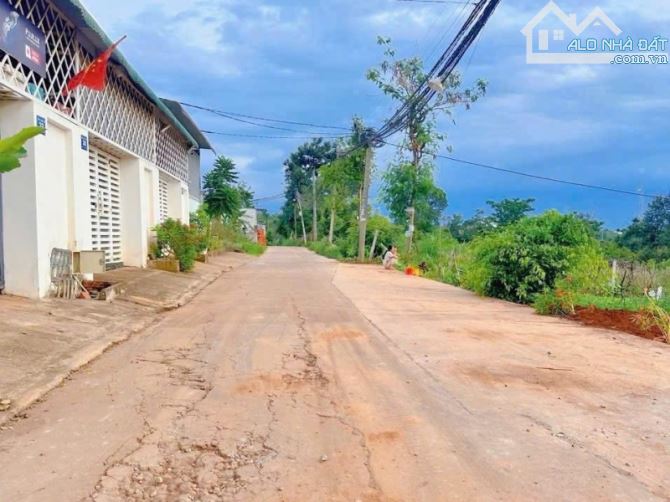 BÁN LÔ ĐẤT RỘNG 600M2 HẺM 07 VÀNH ĐAI THÔNG QUA 434 Y MOAN, GIÁ 3.999 TỶ