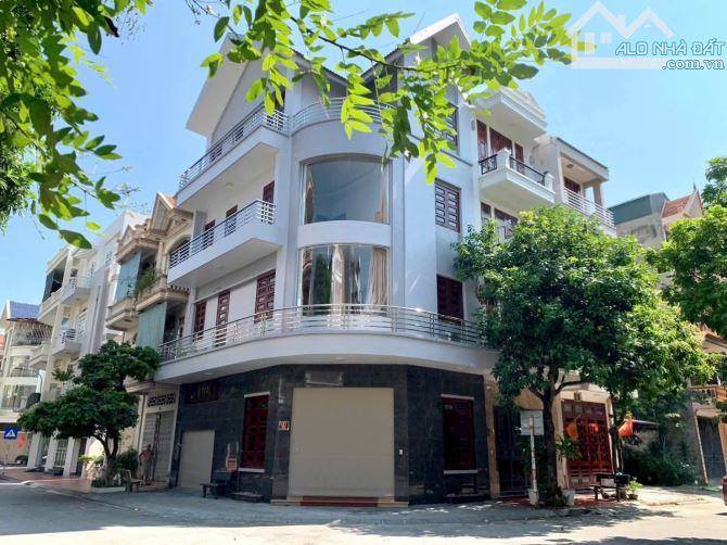 Bán căn nhà 4 tầng lô góc khu Đông Nam Cường, TP Hải Dương, 58m2, 4 ngủ, 4 vs, cực đẹp