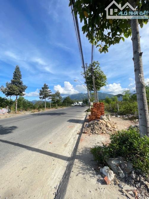 Bán lô 75m2 giá 4.5 tỷ mặt tiền đường phong châu đất lành. Nhận ký gửi nhà đất