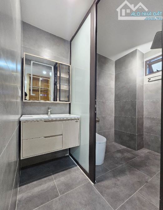 11.3 tỷ/53 m2/6 Tầng/ Cự Khối/ Gara Ô tô - 10