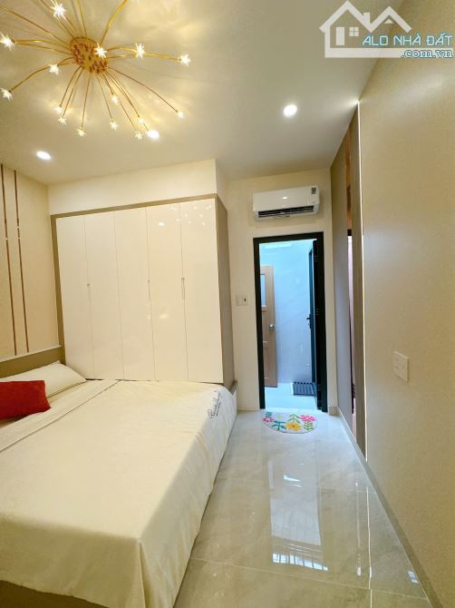 NHÀ ĐẸP MỚI SÁT MT PHẠM VĂN CHIÊU 4,5x11M - LỮNG 2 LẦU - 3PN -4WC - 6TY6. - 10