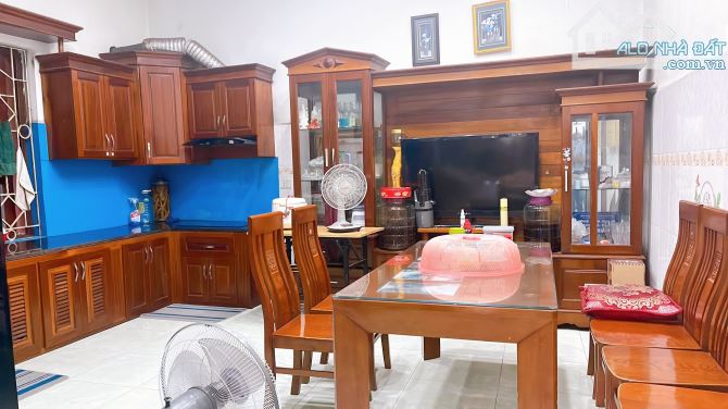 NHÀ PHỐ LA DƯƠNG-DƯƠNG NỘI-PHÂN LÔ-VỈA HÈ-KINH DOANH-OTO ĐỖ CỬA-VIEW HỒ-3 T*MT7,5*90M*15TỶ - 10