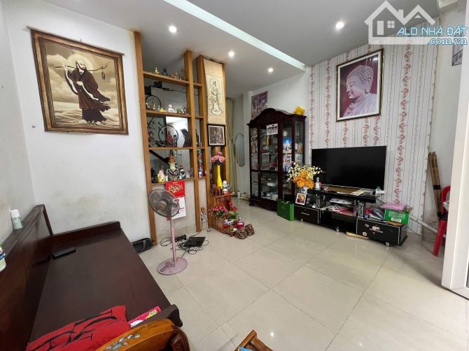 Chủ cực kì gấp bán giảm chào nửa tỷ Bùi Thị Xuân P1 TÂN BÌNH 70m2 2 Tầng 3PN 7,5 tỷ TL - 10