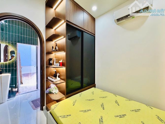 NHÀ MỚI Ở NGAY- BÁN NHÀ KHU PHÂN XICH LONG- 4,4 x 10- GIÁ 6,8tỷ - 10