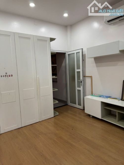 BÁN NHÀ 4 TẦNG MẶT TIỀN ĐƯỜNG SỐ PHƯỚC LONG A QUẬN 9 - 11
