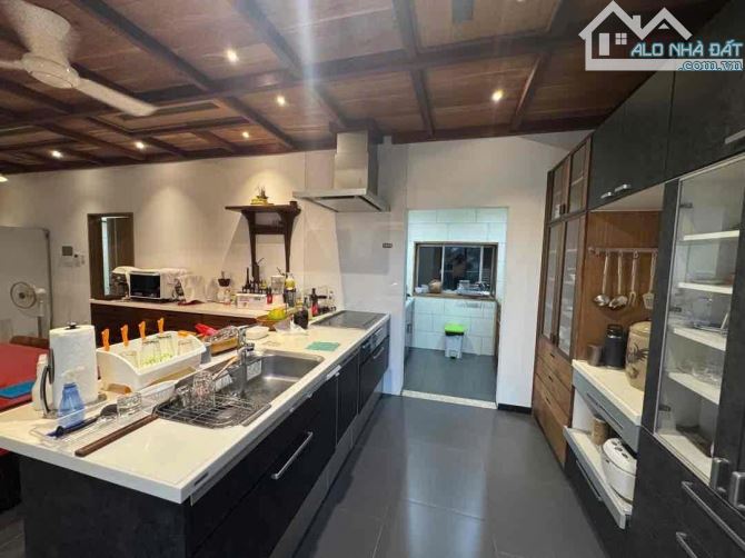 Biệt thự 3 tầng góc 2 mặt tiền kiểu Nhật phong cách tối giản không gian sống thanh lịch - 11